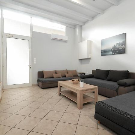 Spacious Apartment-600M From The Subway アテネ エクステリア 写真