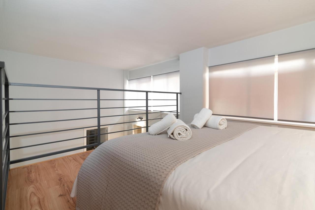 Spacious Apartment-600M From The Subway アテネ エクステリア 写真