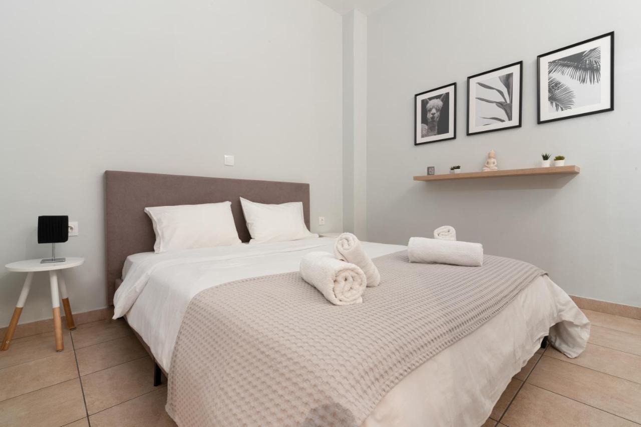 Spacious Apartment-600M From The Subway アテネ エクステリア 写真